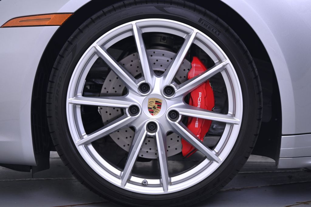 Thumbnail: 2024 Porsche 911 - 11