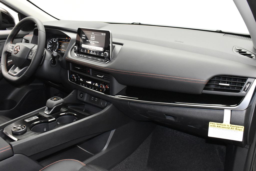 Thumbnail: 2026 Nissan Rogue - 25