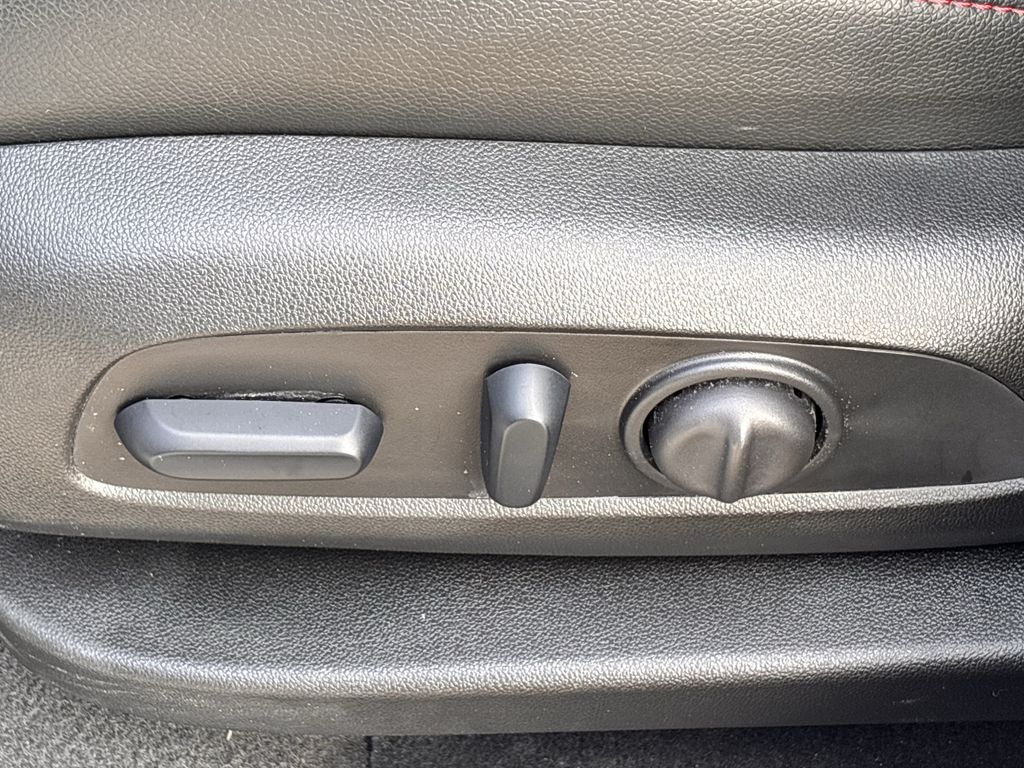 Used Car 2024 Chevrolet Equinox  Rs For Sale Under $25,000 In Corsicana, Texas
