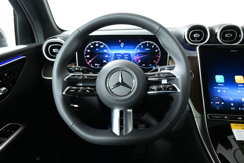 2025 Mercedes-Benz GLC 300 14