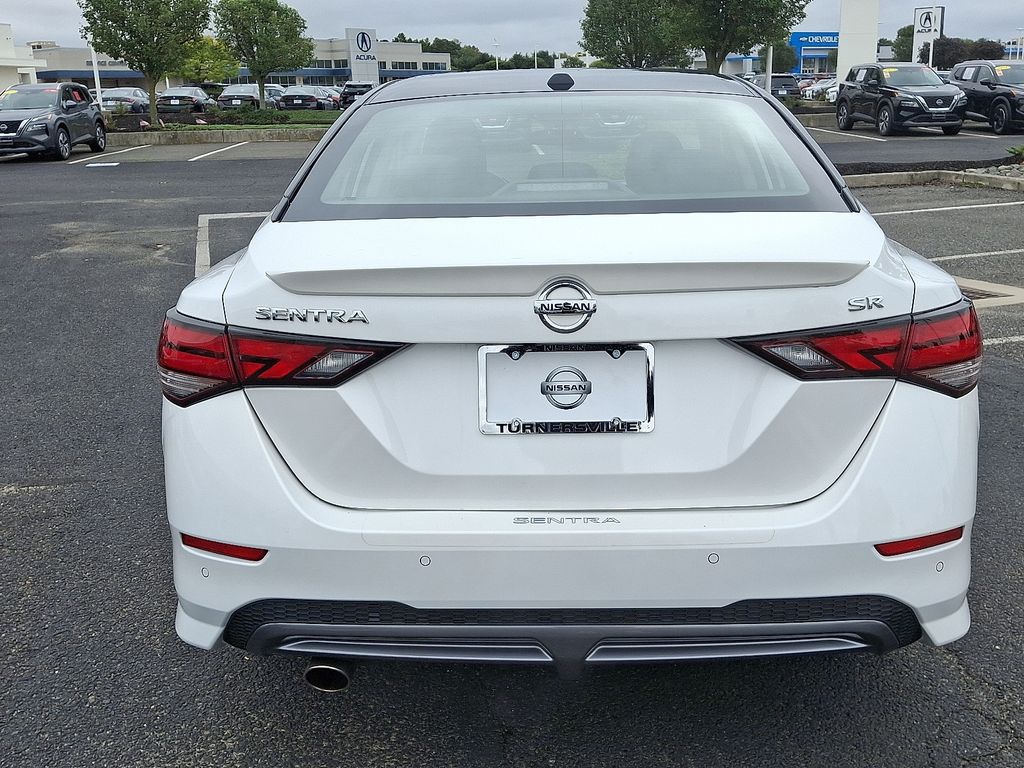 Thumbnail: 2020 Nissan Sentra - 5