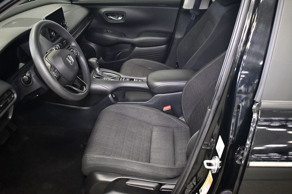 Thumbnail: 2023 Honda HR-V - 25