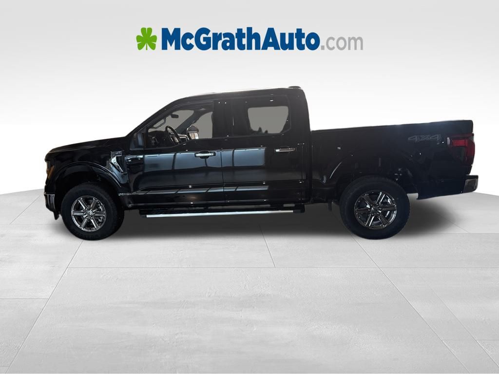 New 2025 Black Ford XLT image 4