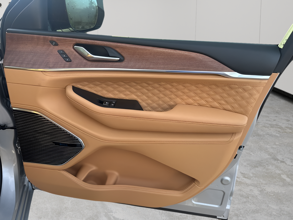 New Car 2025 Jeep Grand Cherokee  Summit For Sale Under $70,000 In Austin, Texas