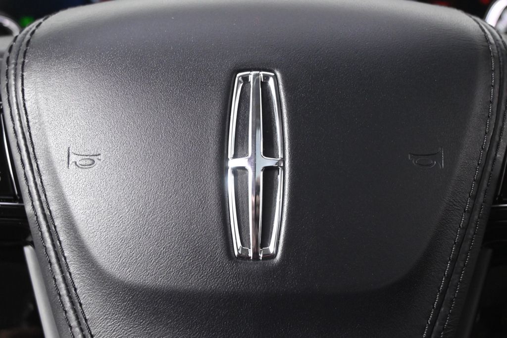 New 2026 White Lincoln Reserve image 37