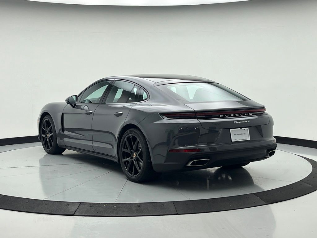 Thumbnail: 2026 Porsche Panamera - 3