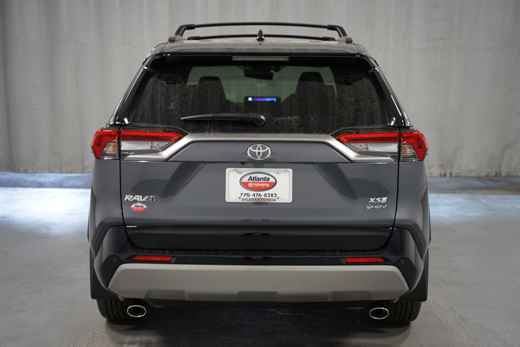 2025 Toyota RAV4 XSE 7