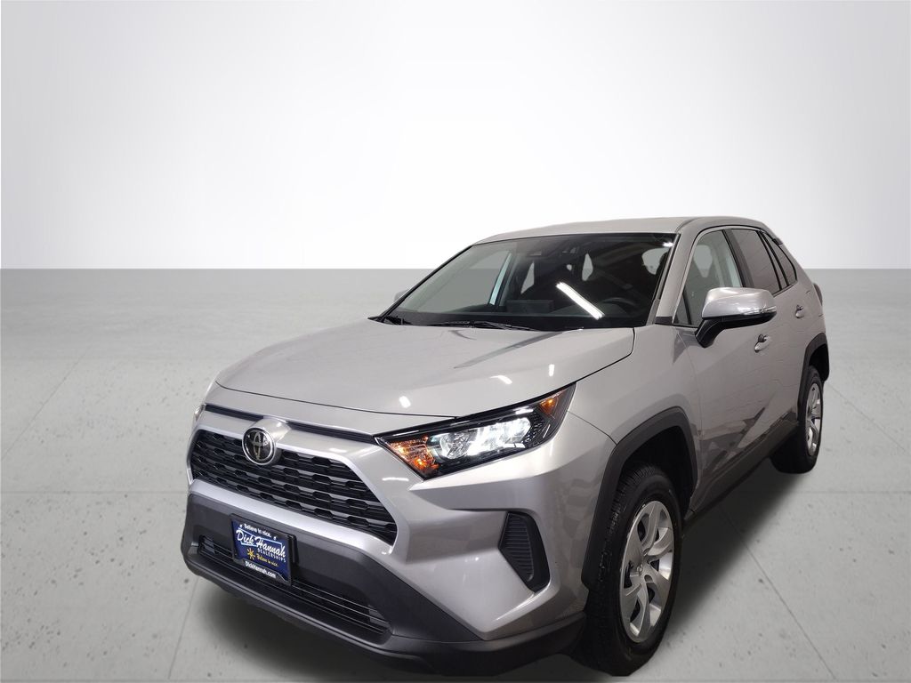 2022 Toyota RAV4 LE