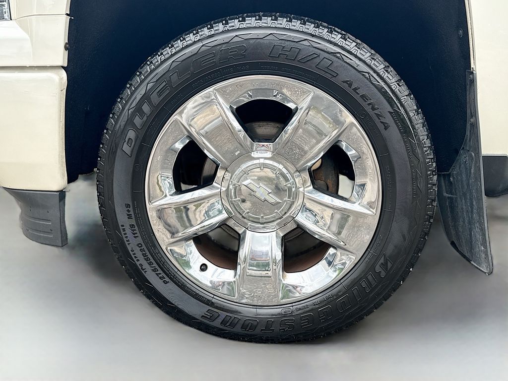 2014 Chevrolet Silverado 1500 High Country White at Autostrade