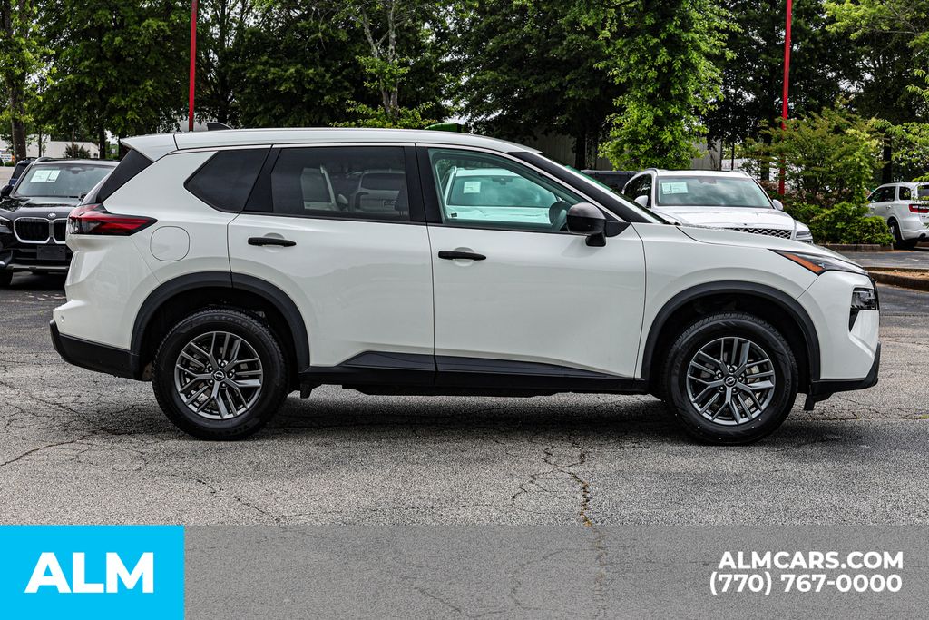 Used 2024 White Nissan S image 10