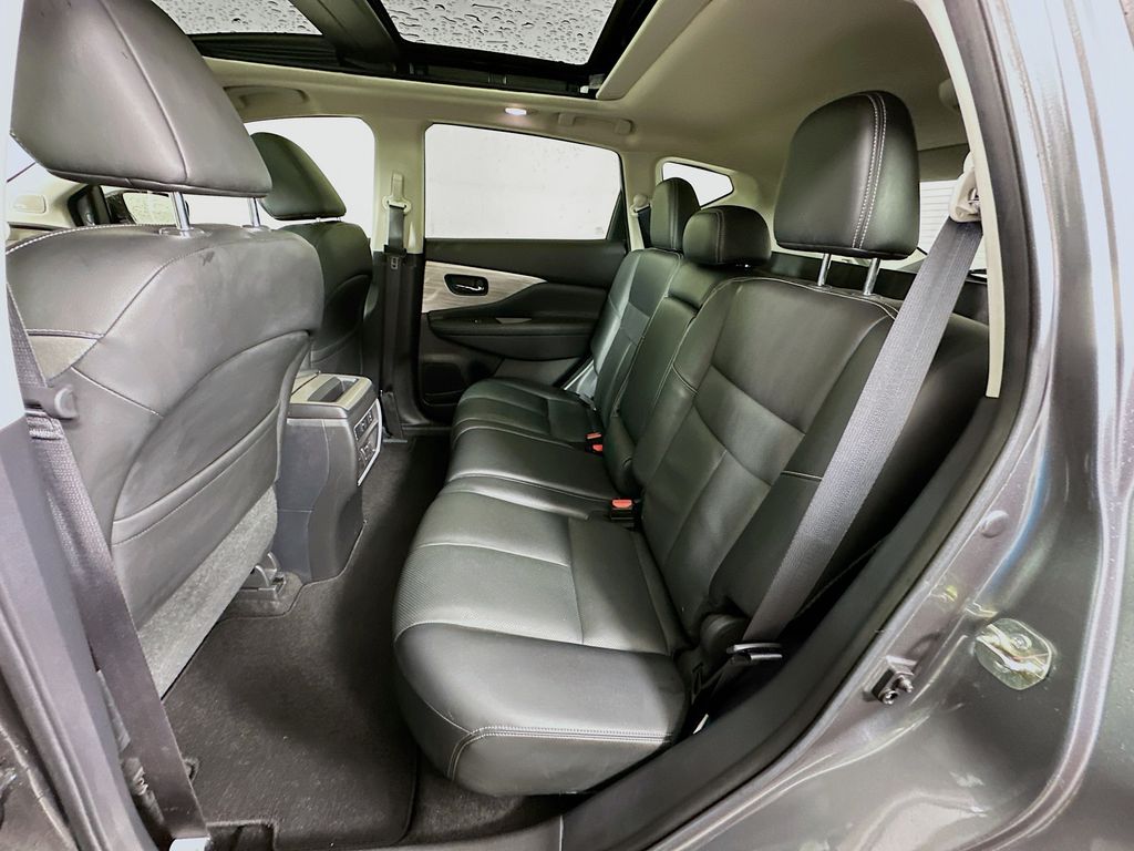 Thumbnail: 2017 Nissan Murano - 25