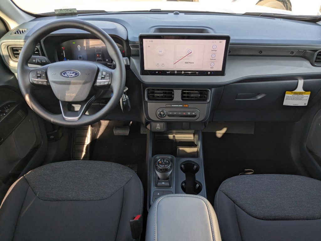 2025 Ford Maverick XL