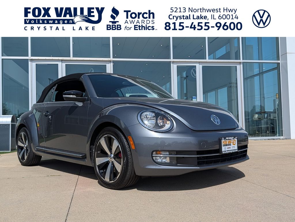 Platinum Gray Metallic 2013 Volkswagen Beetle Convertible Front-Wheel Drive 6-Speed Dual Clutch
