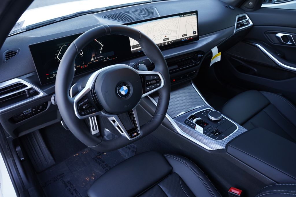 Thumbnail: 2026 BMW 3 Series - 12