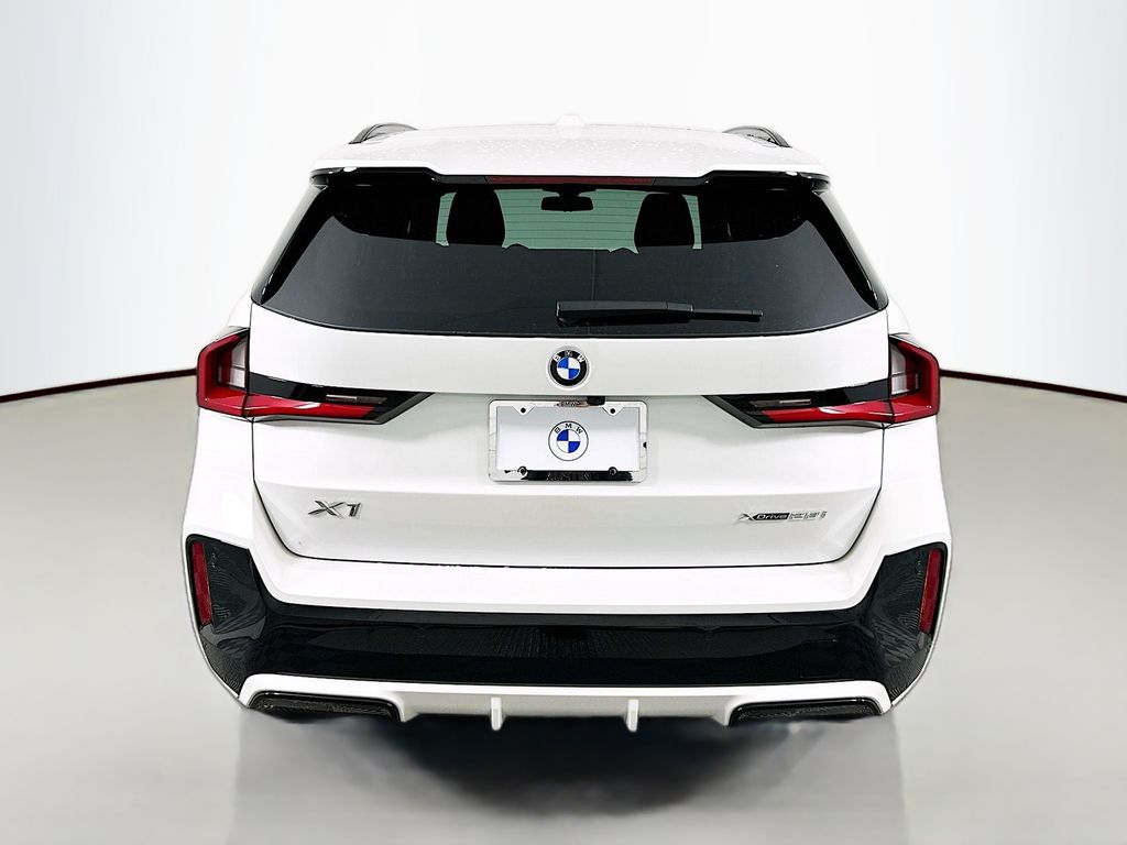 Thumbnail: 2025 BMW X1 - 6
