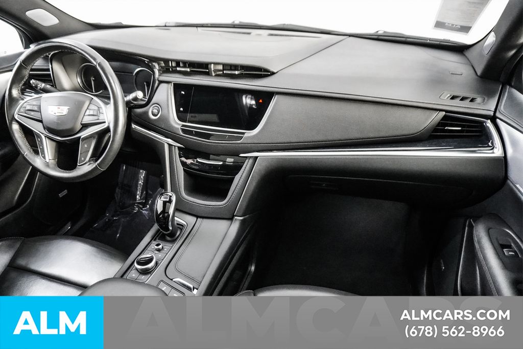 Used 2024 White Cadillac Premium Luxury image 21