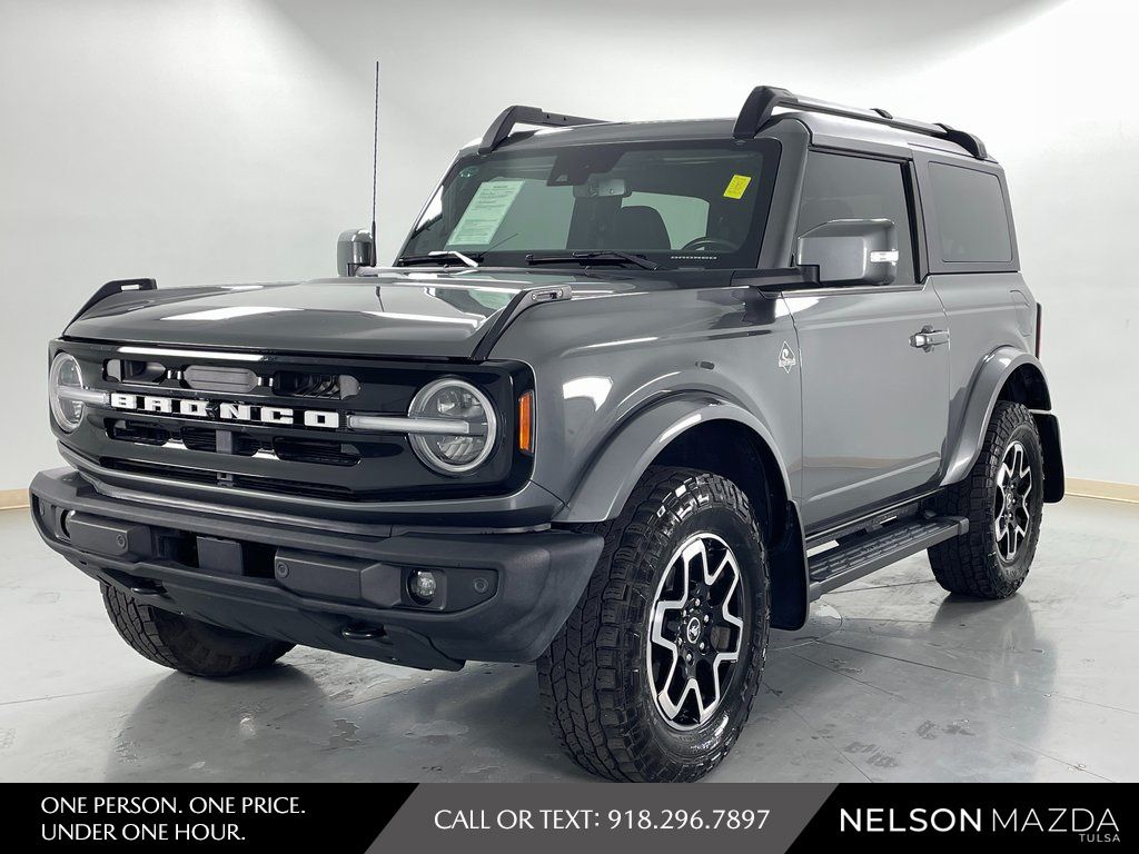 Gray 2022 Ford Bronco SUV / Crossover Four-Wheel Drive Automatic