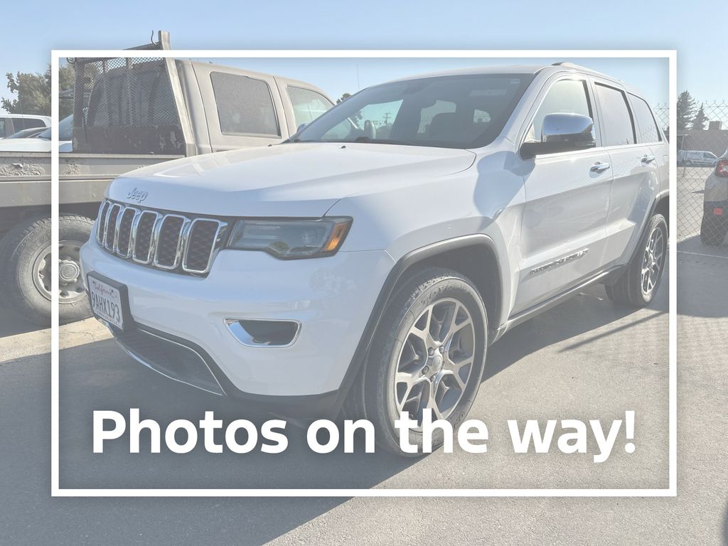 Bright White Clearcoat 2022 Jeep Grand Cherokee SUV / Crossover Four-Wheel Drive 8-Speed Automatic