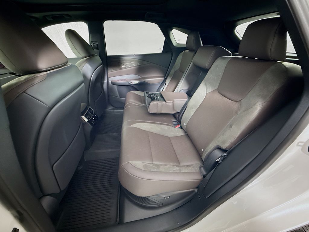 Thumbnail: 2025 Lexus RX - 26