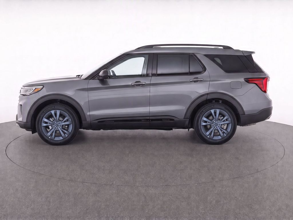 New 2026 Carbonized Gray Metallic Ford Active image 7