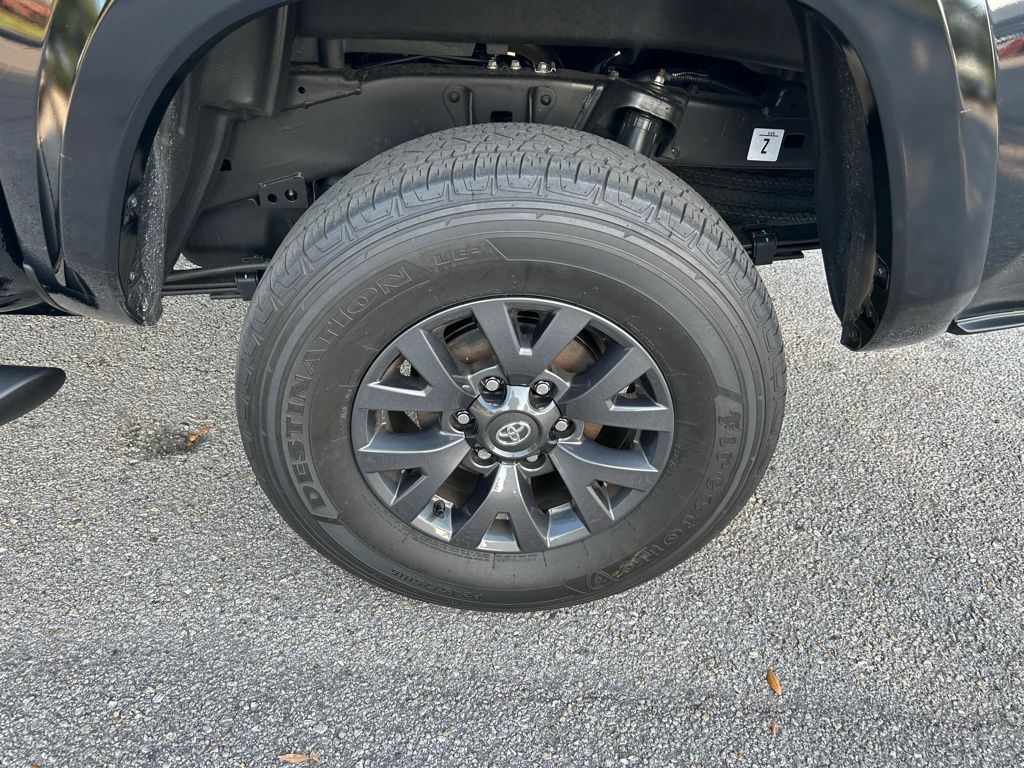 2023 Toyota Tacoma SR5 9