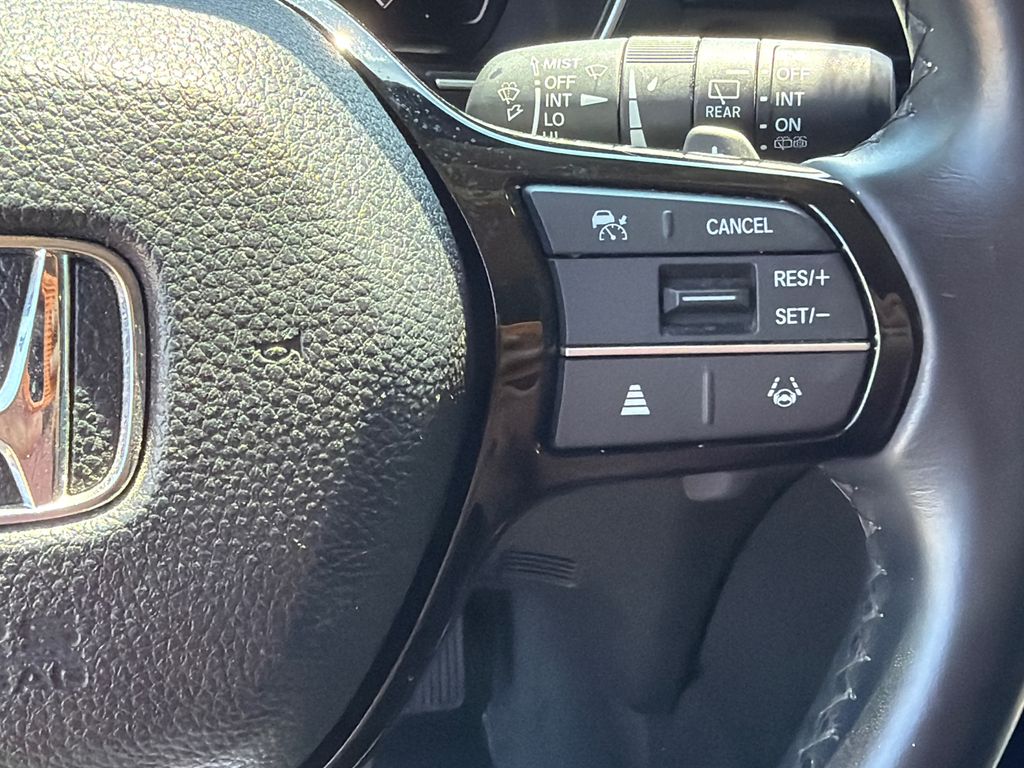 Used 2023 Gray Honda EX-L image 25