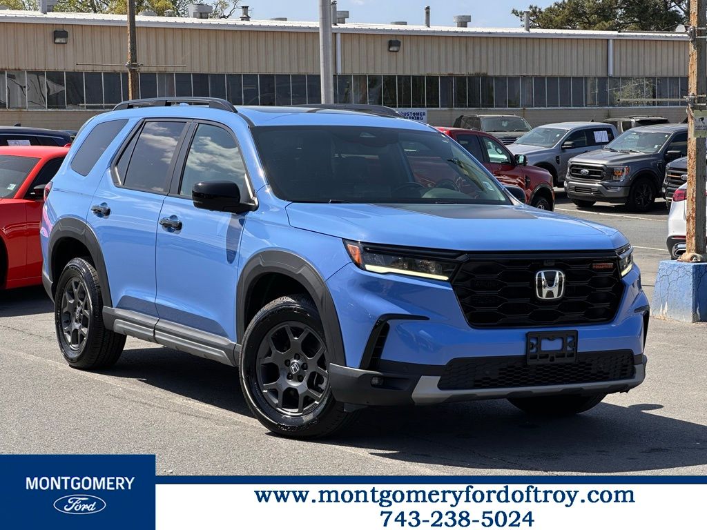 Diffused Sky Pearl 2023 Honda Pilot TrailSport AWD SUV / Crossover All-Wheel Drive Automatic
