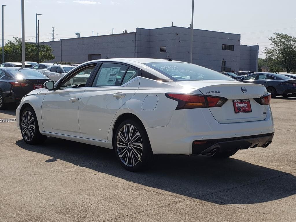 2026 Nissan Altima 2.5 SV - Image 5
