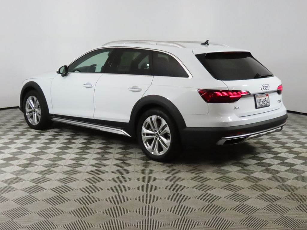 Thumbnail: 2023 Audi A4 - 3