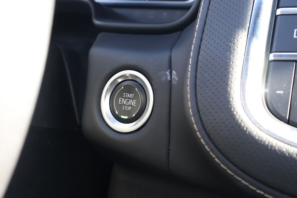 Thumbnail: 2023 Chevrolet Tahoe - 27