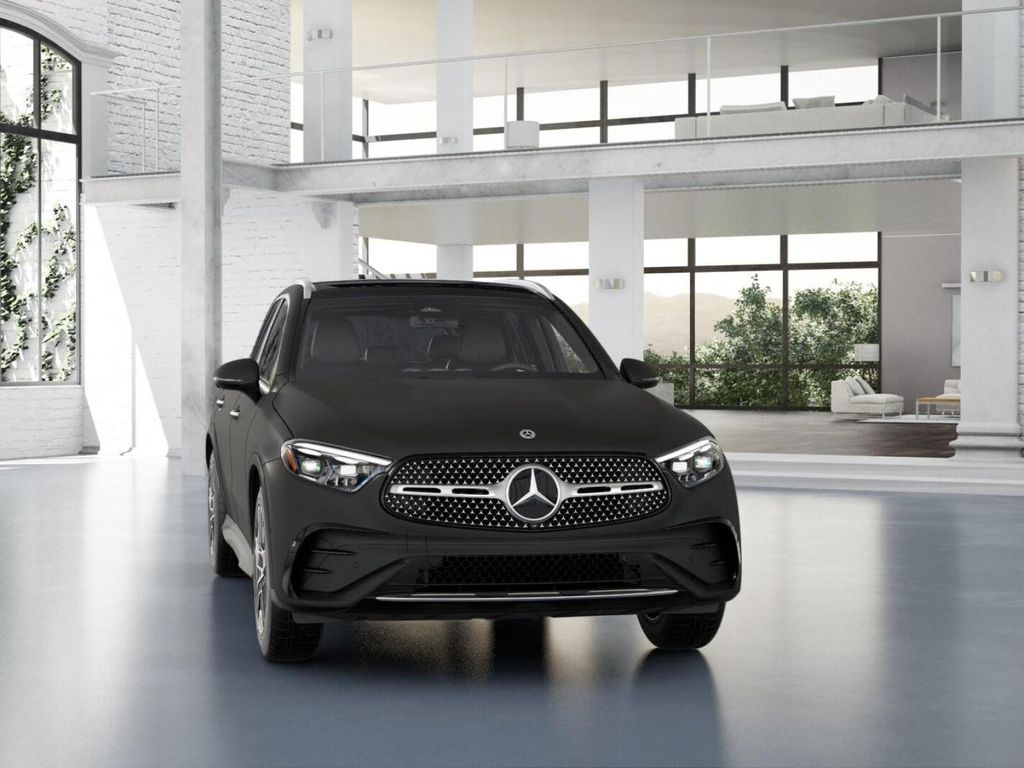 Thumbnail: 2026 Mercedes-Benz GLC - 8