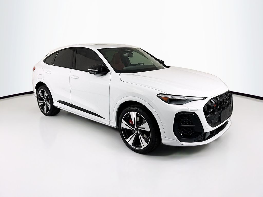 Thumbnail: 2026 Audi SQ5 - 3