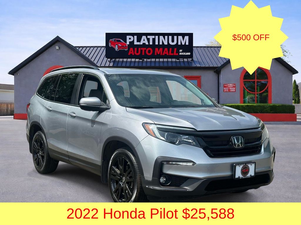  2022 Honda Pilot SE AWD   