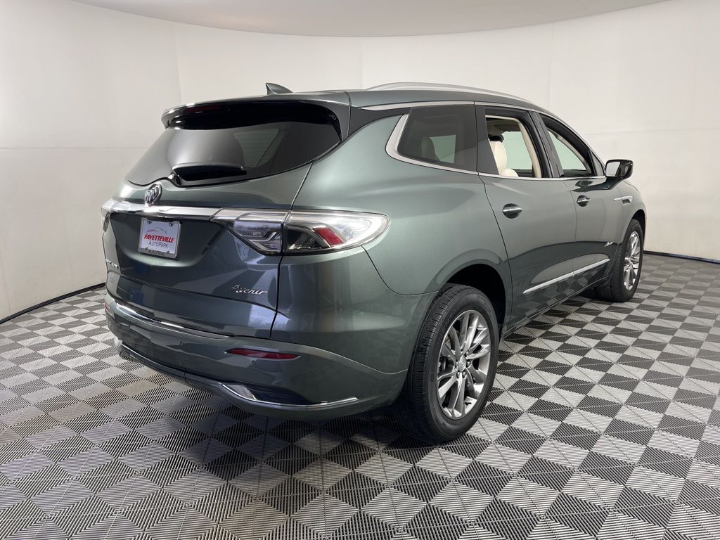 Thumbnail: 2022 Buick Enclave - 16