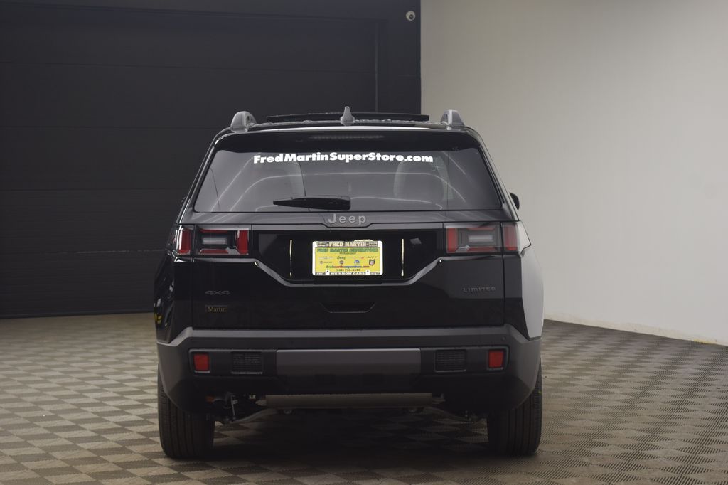 new 2026 Jeep Cherokee car, priced at $38,801