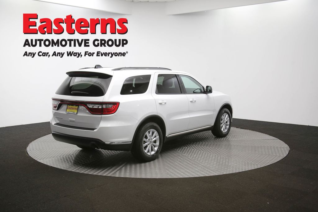 Used 2023 White Dodge SXT image 37