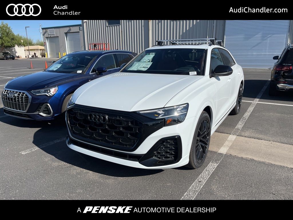 Thumbnail: 2025 Audi SQ8 - 1