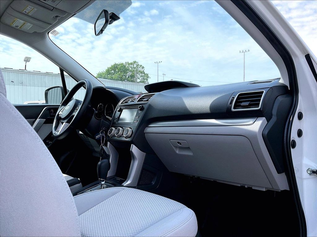 2018 Subaru Forester — photo 14