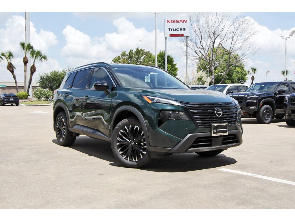 2026 Nissan Rogue Dark Armor - 0