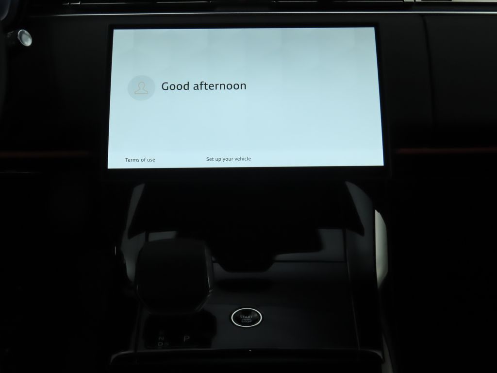 Thumbnail: 2025 Land Rover Range Rover Sport - 15