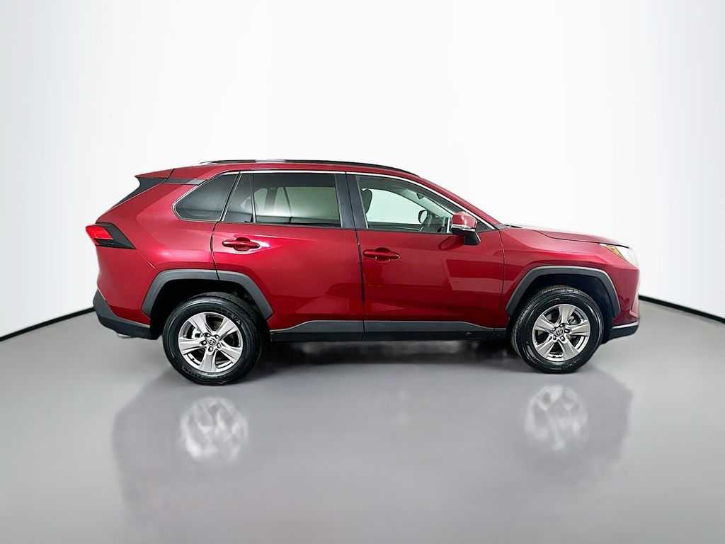 2023 Toyota RAV4 XLE 4