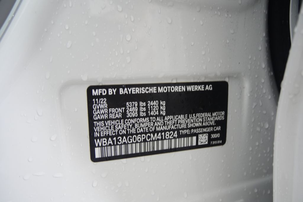 Thumbnail: 2023 BMW 5 Series - 31