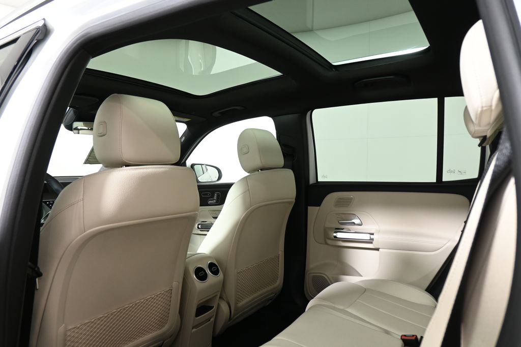 Thumbnail: 2026 Mercedes-Benz GLB - 25