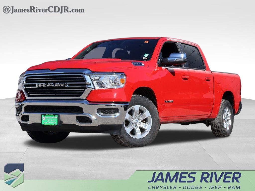 2024 RAM 1500 Laramie Crew Cab 4WD