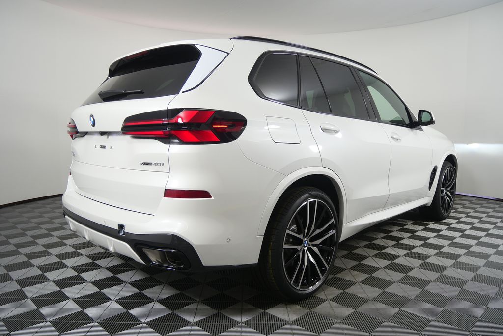 Thumbnail: 2026 BMW X5 - 3