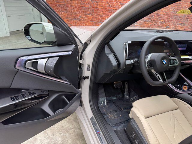 Used 2026 Beige BMW 30 xDrive image 9