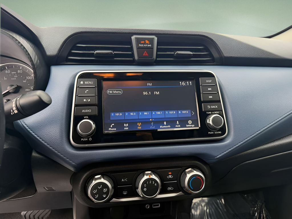 Used 2025 Nissan Versa Sedan
