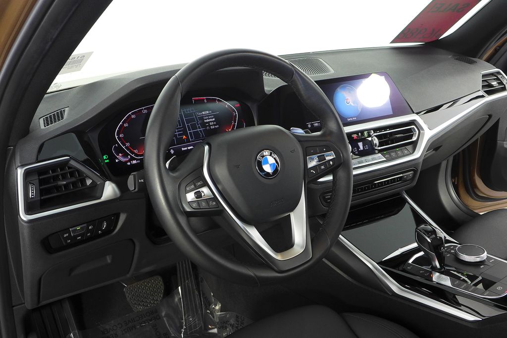 Thumbnail: 2019 BMW 3 Series - 30