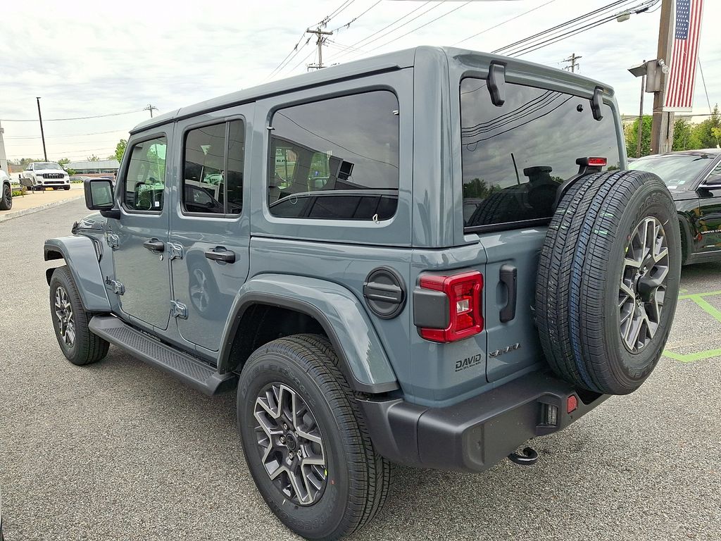 New 2026 Jeep Wrangler SUV