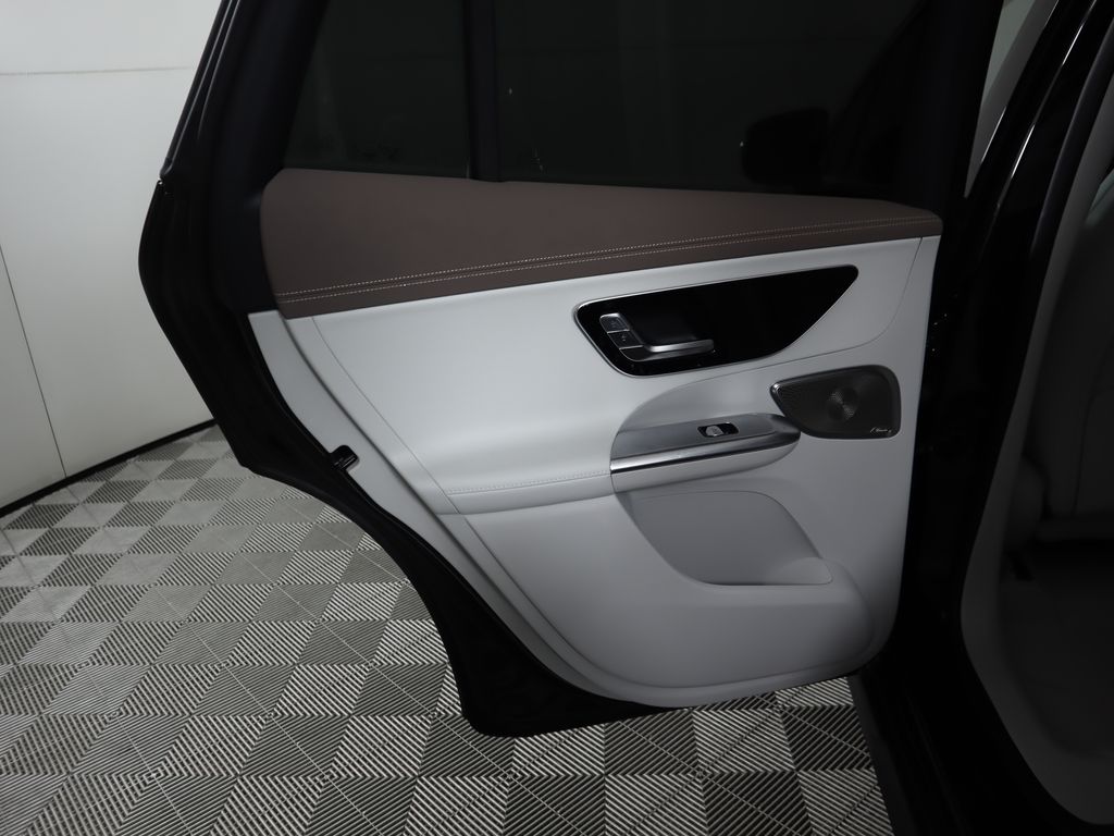 Thumbnail: 2026 Mercedes-Benz EQE - 28